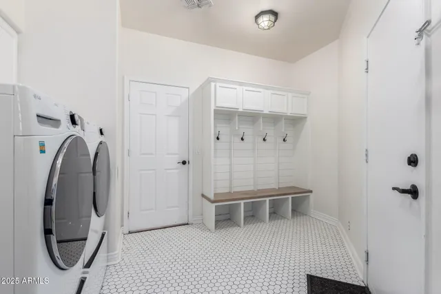 $8,000 | 2053 East Stephens Road, Gilbert, AZ 85296