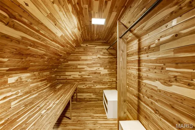 $375,000 | 6031 Lansdowne Avenue, St. Louis, MO 63109