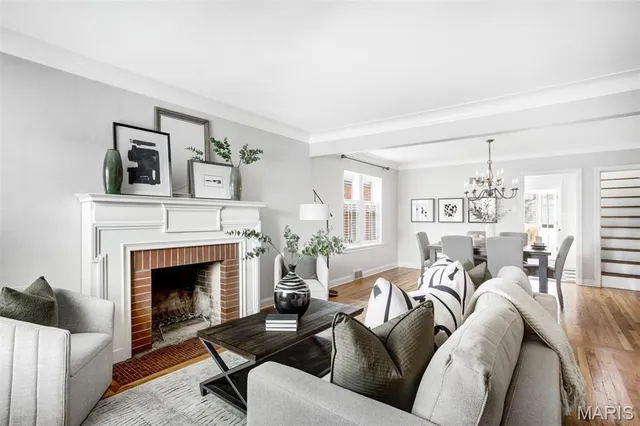 $375,000 | 6031 Lansdowne Avenue, St. Louis, MO 63109