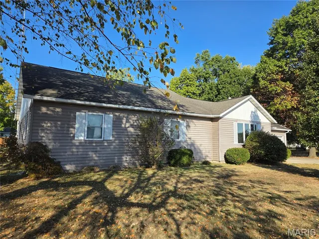 $190,000 | Undisclosed Address, Sparta, IL 62286