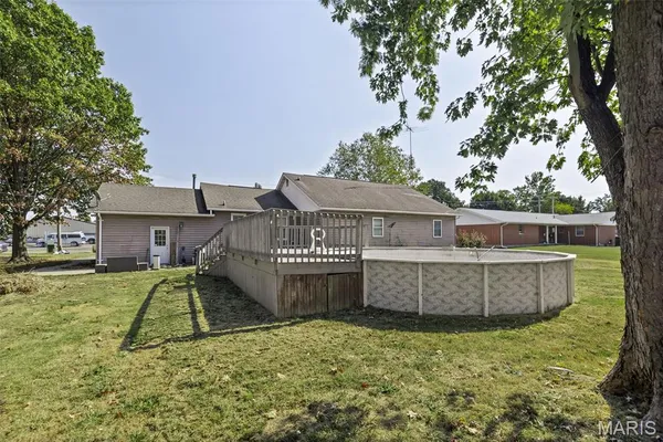 $185,000 | 1005 North James Street, Sparta, IL 62286