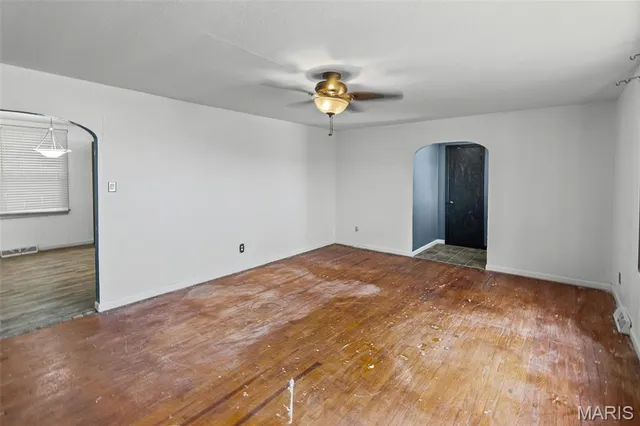 $190,000 | Undisclosed Address, Sparta, IL 62286