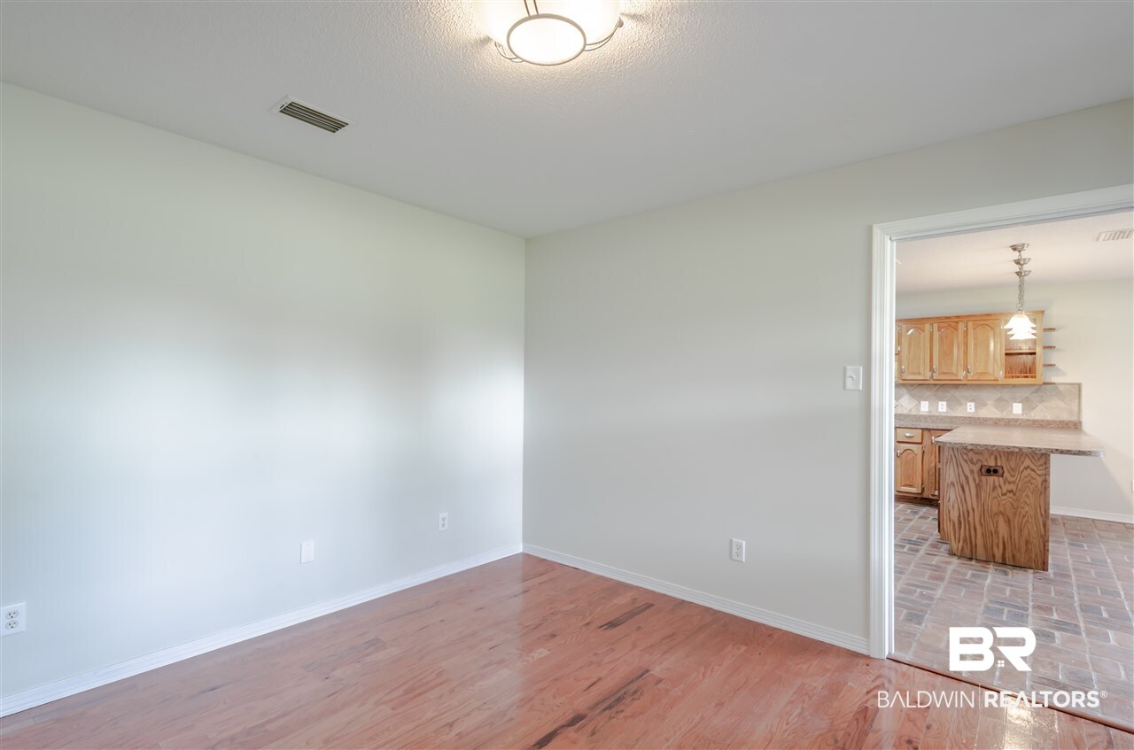 4776 Winkler Court Theodore, AL 36582 - Photo 7 of 46