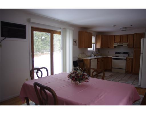 82 Willow Grove Road, Unit 82 Brunswick, ME 04011 - Photo 4 of 10 Dining Room. The spacious dining...
