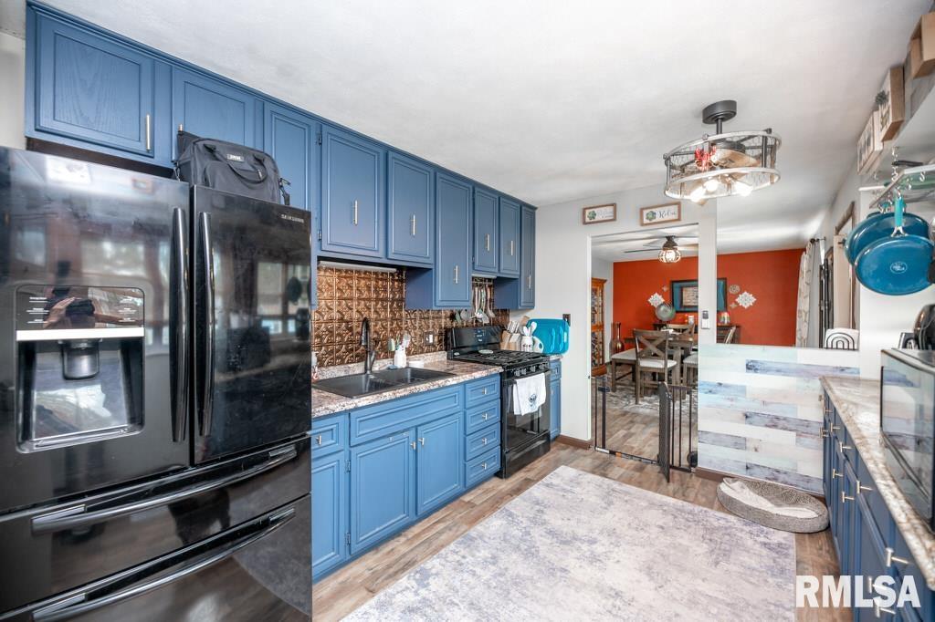 307 Hamilton Road Marquette Heights, IL 61554 - Photo 12 of 47 Gallery Image 12