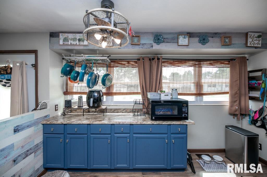 307 Hamilton Road Marquette Heights, IL 61554 - Photo 15 of 47 Gallery Image 15