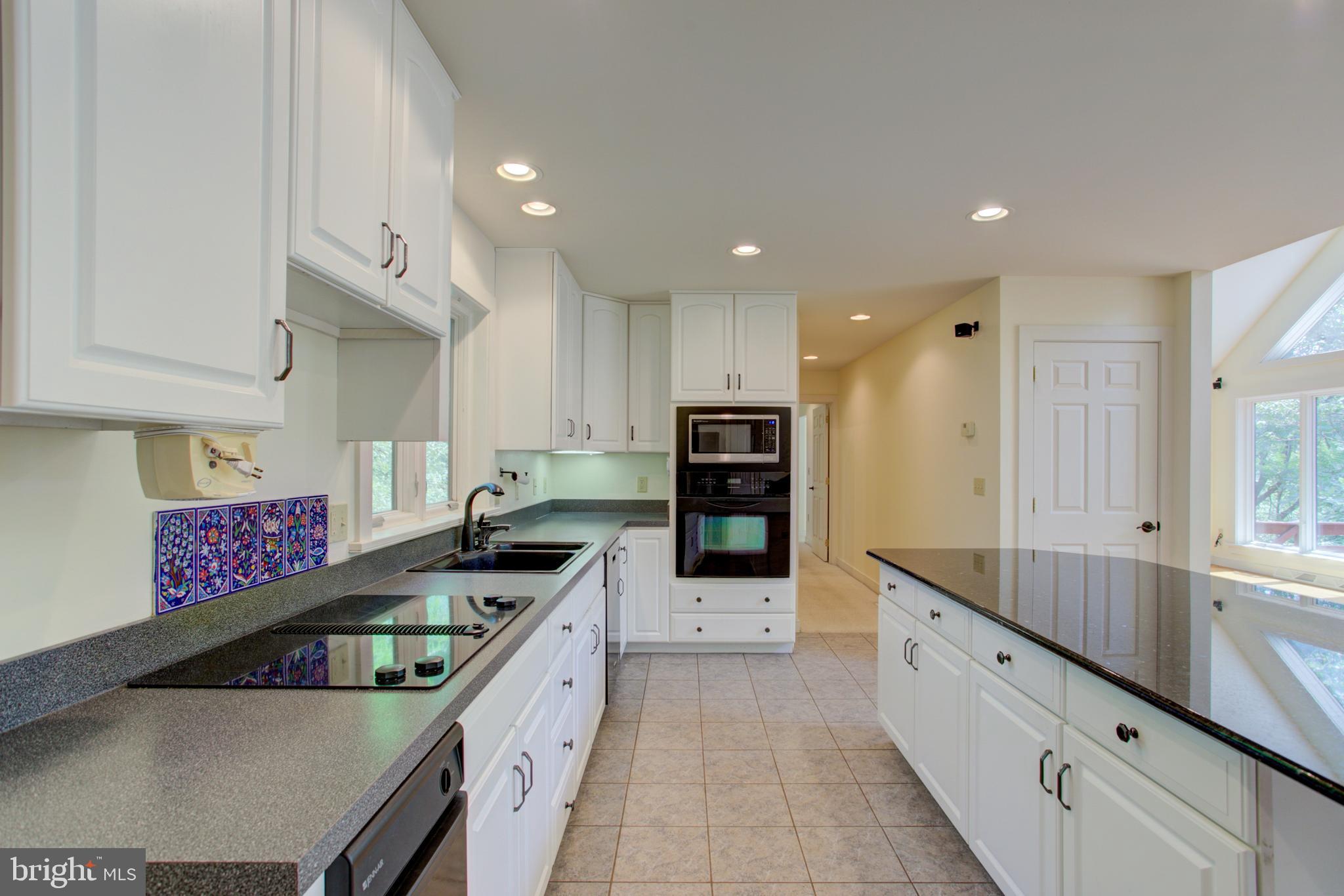 3264 Back Run Road Manheim, PA 17545 - Photo 14 of 74 Who doesn't love a great kitchen?
