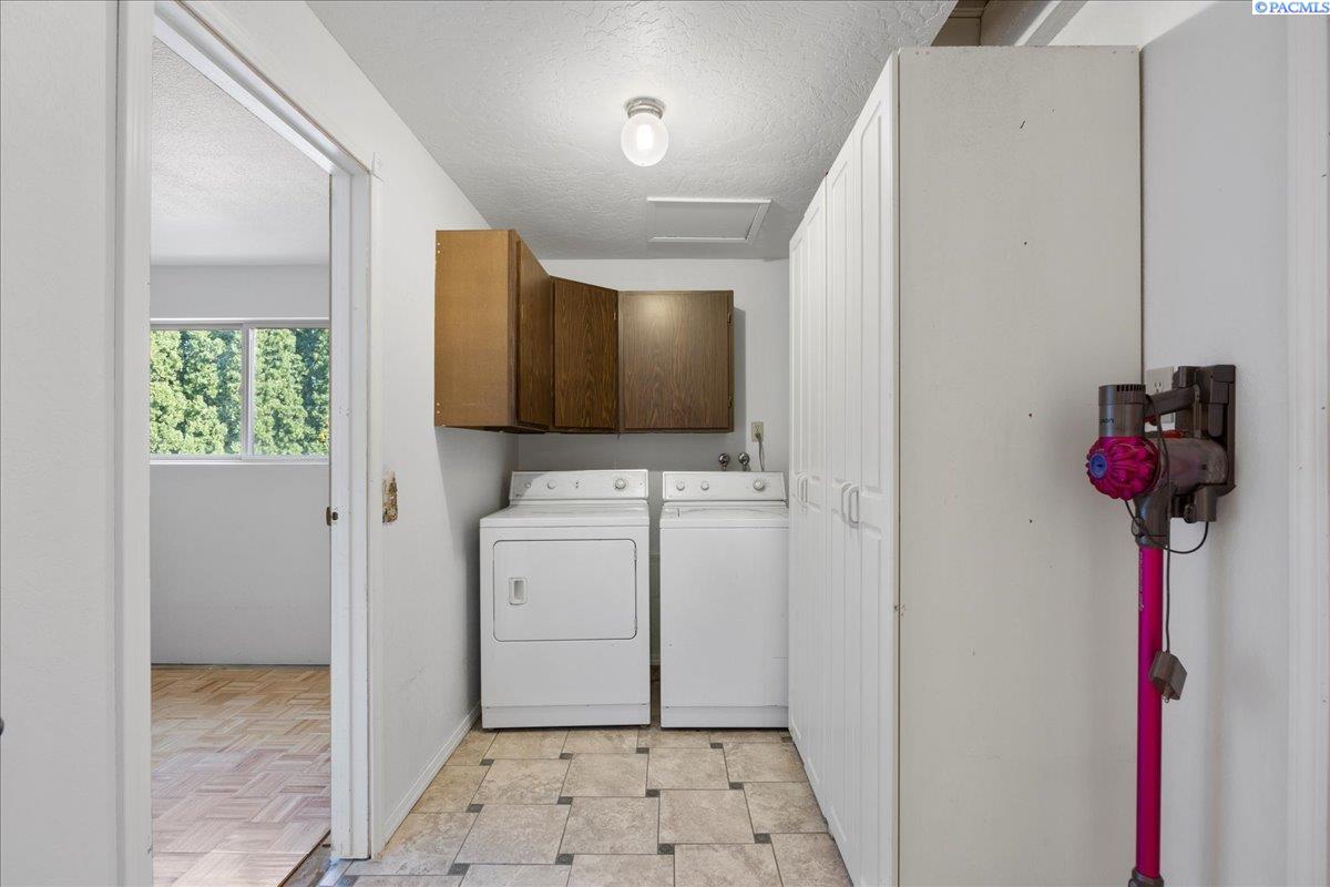 95805 East Reata Road Kennewick, WA 99338 - Photo 32 of 41 Gallery Image 32
