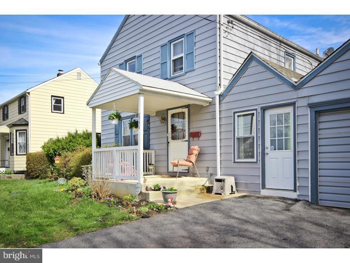 213 Walnut Road Wallingford, PA 19086 - Photo 2 of 25