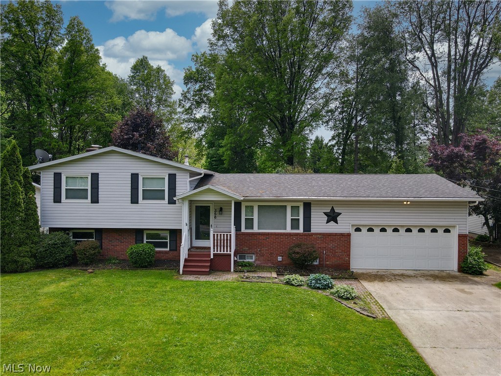 356 Moore Road Akron, OH 44319 - Photo 1 of 33