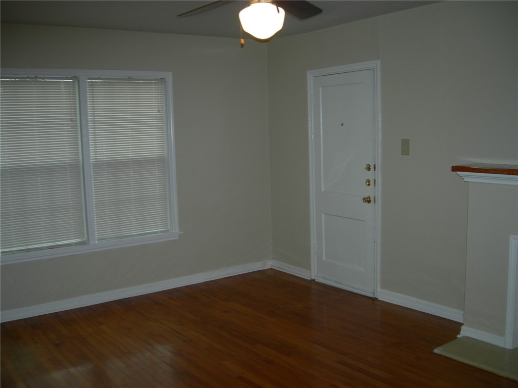 2801 Lawnview Street Corpus Christi, TX 78404 - Photo 14 of 38