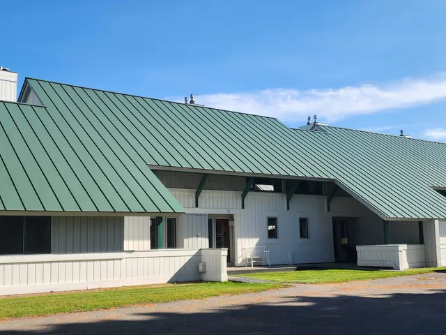 $555,000 | 210 Village Green Drive, Unit 9D, Stowe, VT 05672