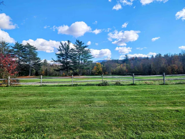 $555,000 | 210 Village Green Drive, Unit 9D, Stowe, VT 05672