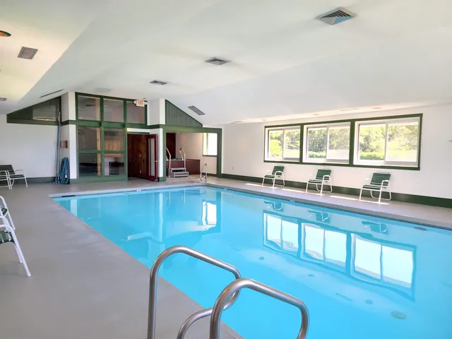 $555,000 | 210 Village Green Drive, Unit 9D, Stowe, VT 05672