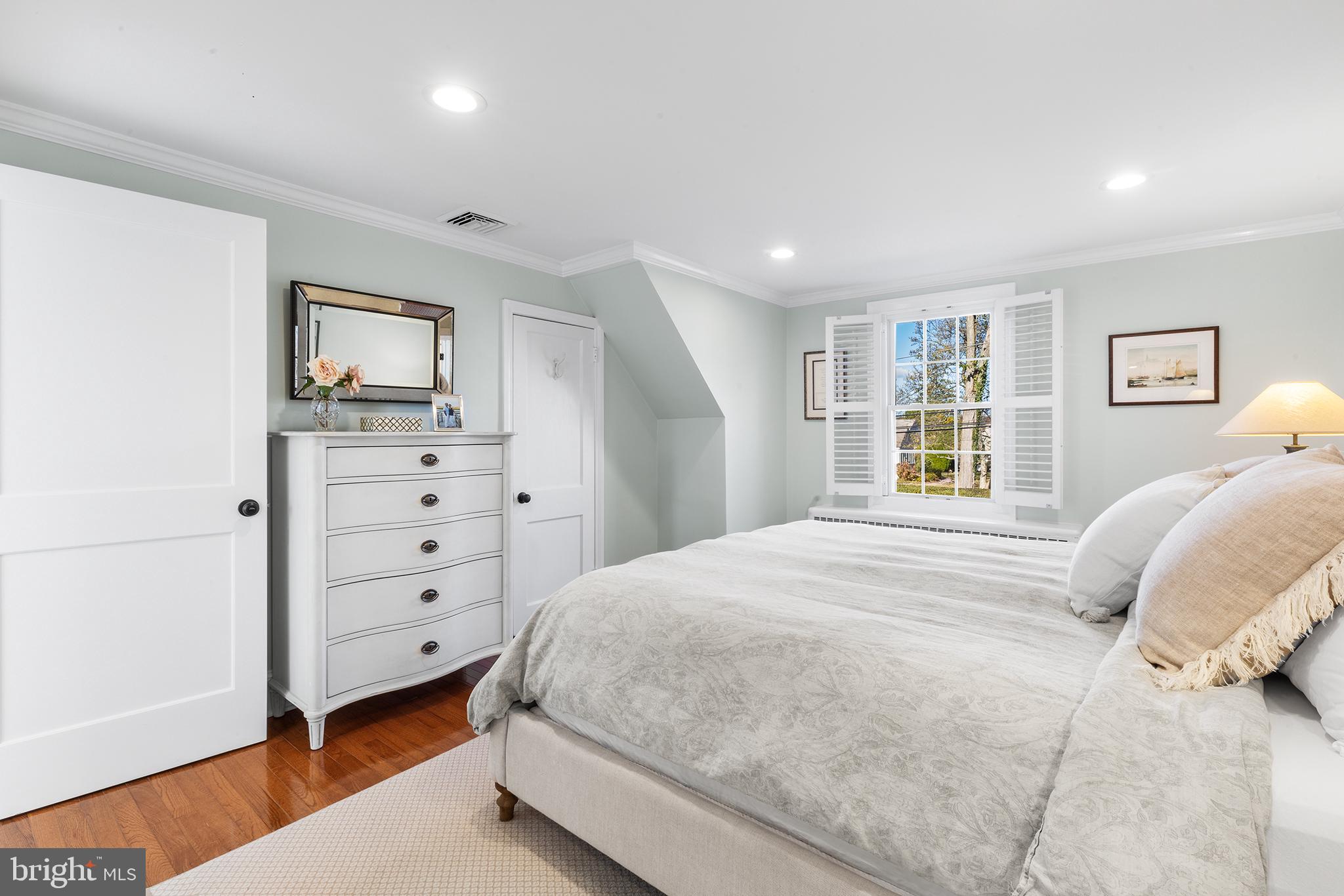 528 West Wayne Avenue Wayne, PA 19087 - Photo 23 of 36