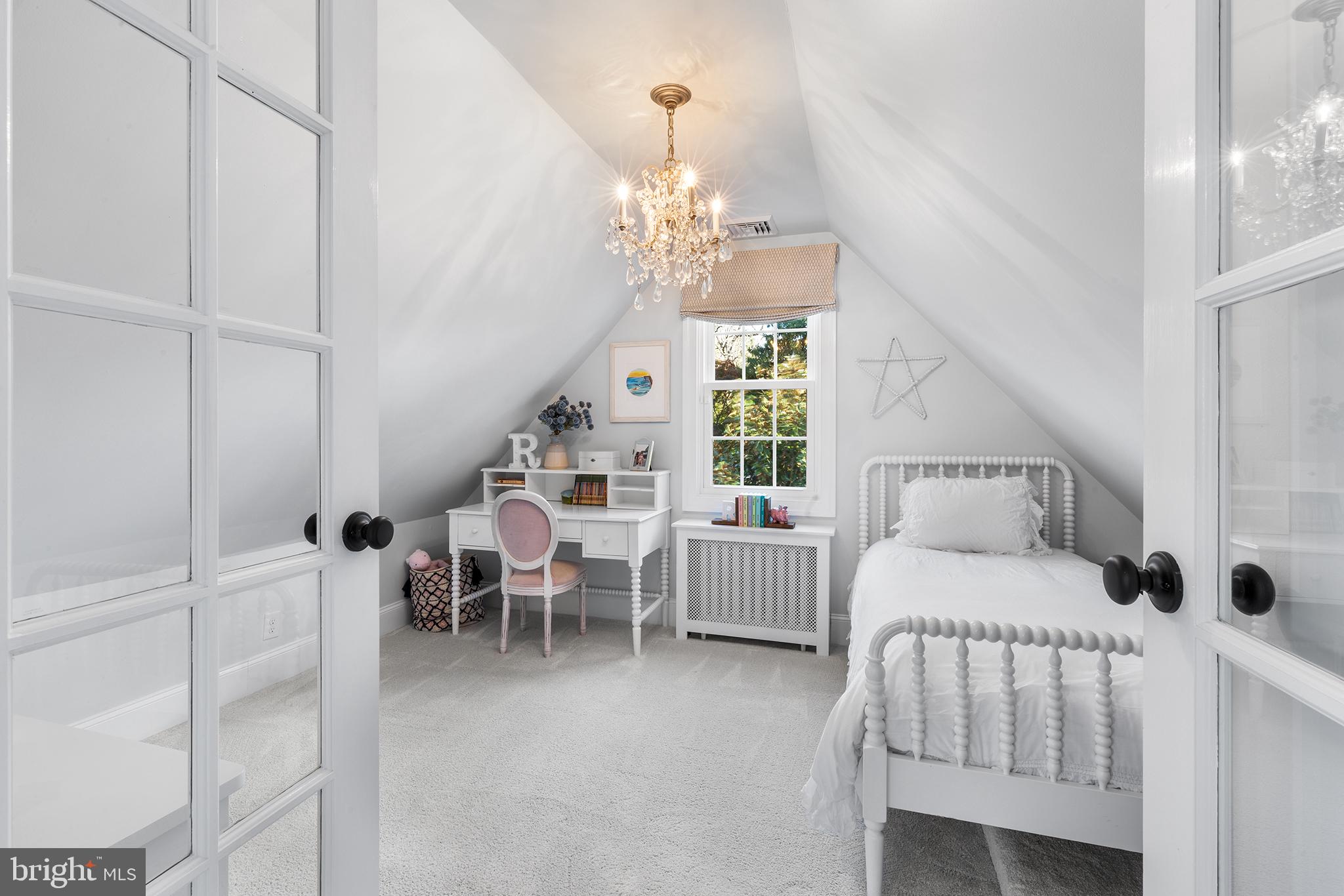 528 West Wayne Avenue Wayne, PA 19087 - Photo 29 of 36