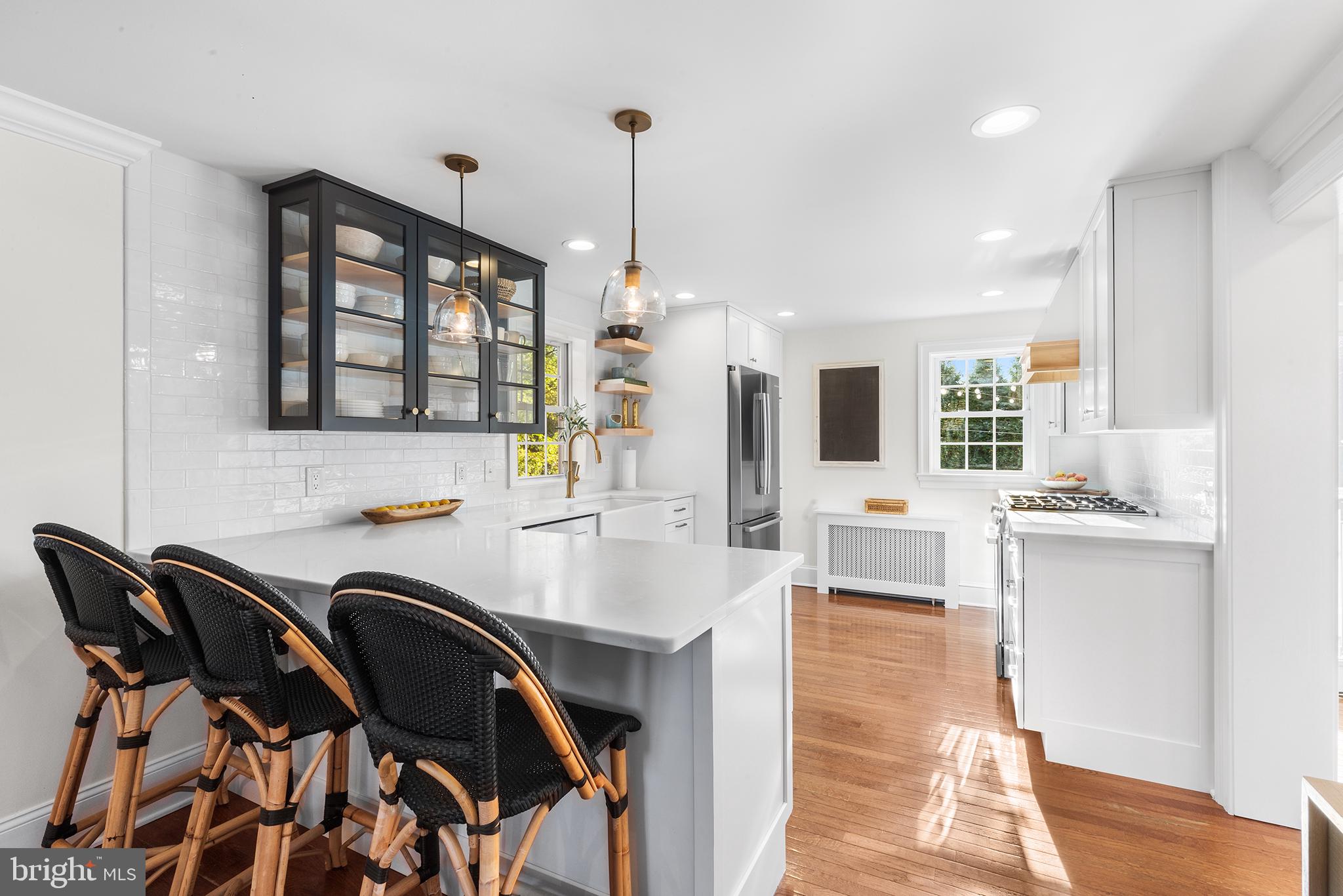 528 West Wayne Avenue Wayne, PA 19087 - Photo 6 of 36