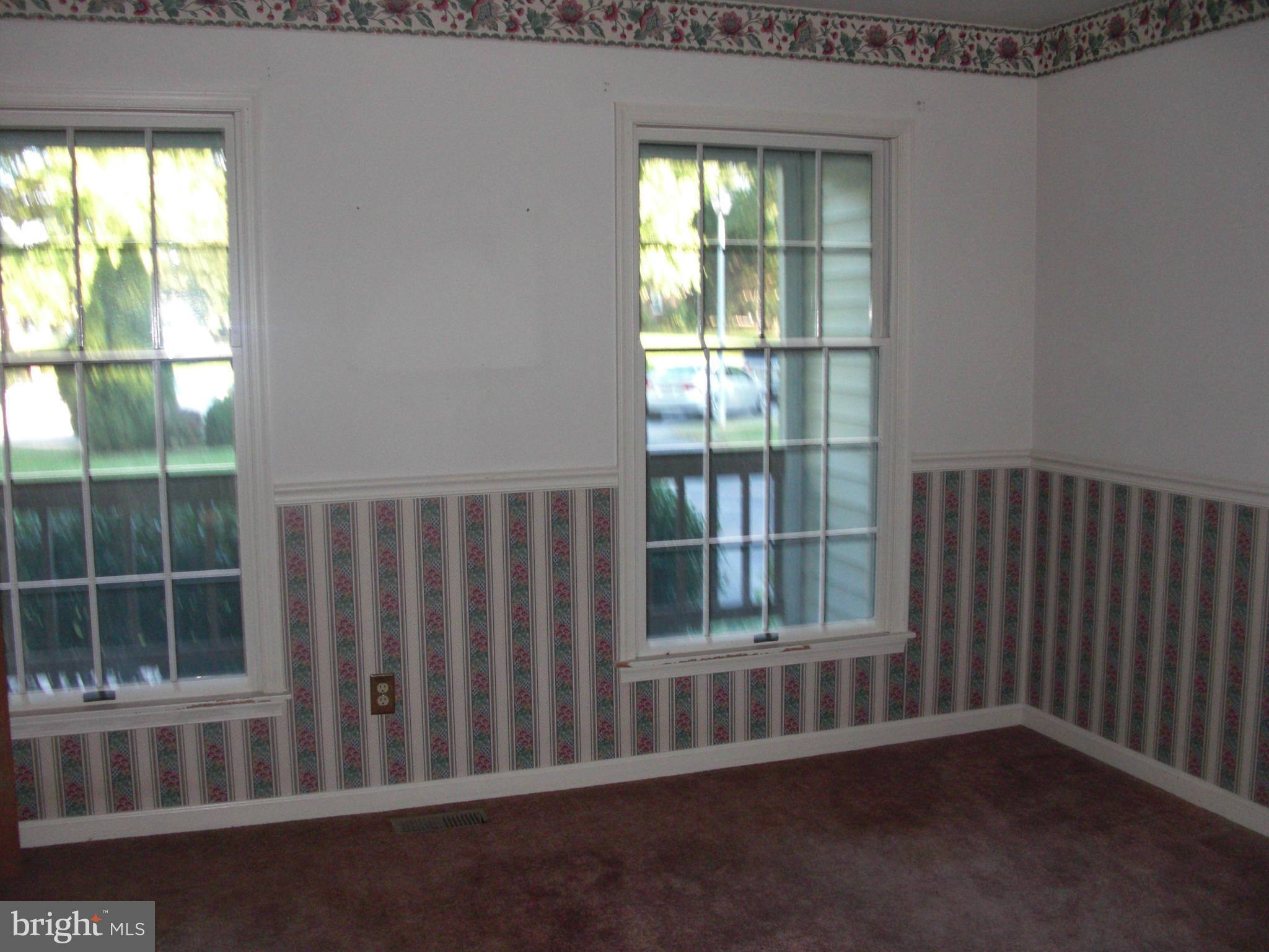 616 Westgate Road Aberdeen, MD 21001 - Photo 4 of 11 a view of wooden floor