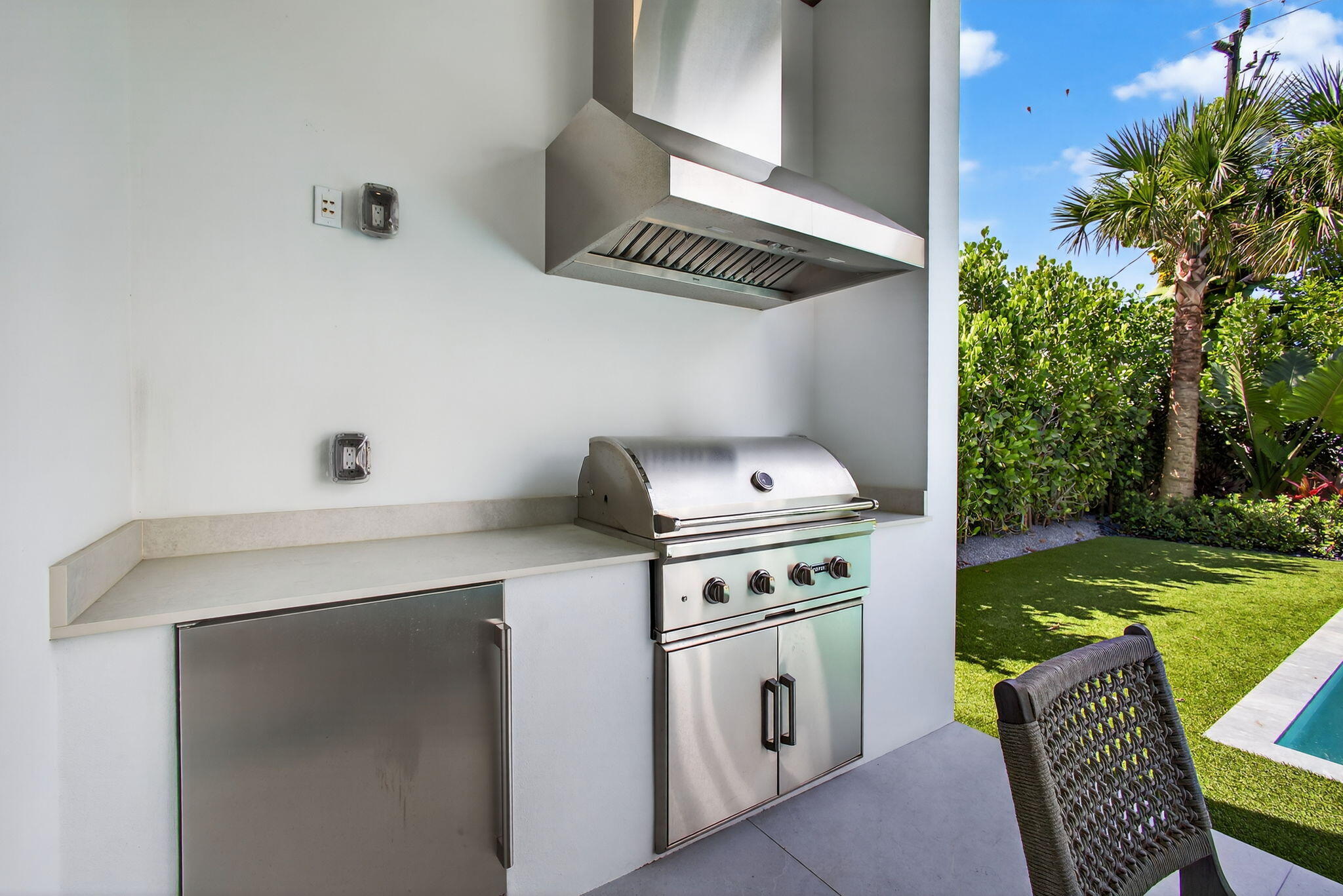 123 Murray Road West Palm Beach, FL 33405 - Photo 54 of 62 Grill