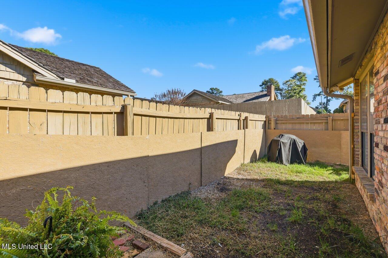 4 Club Oaks Circle Pearl, MS 39208 - Photo 22 of 25 4 Club Oaks Dr Home Tours MS 22