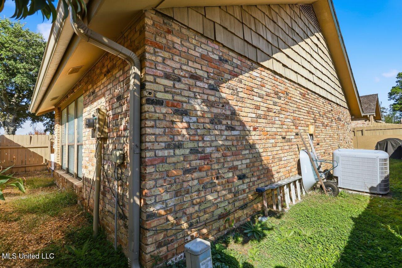 4 Club Oaks Circle Pearl, MS 39208 - Photo 24 of 25 4 Club Oaks Dr Home Tours MS 24