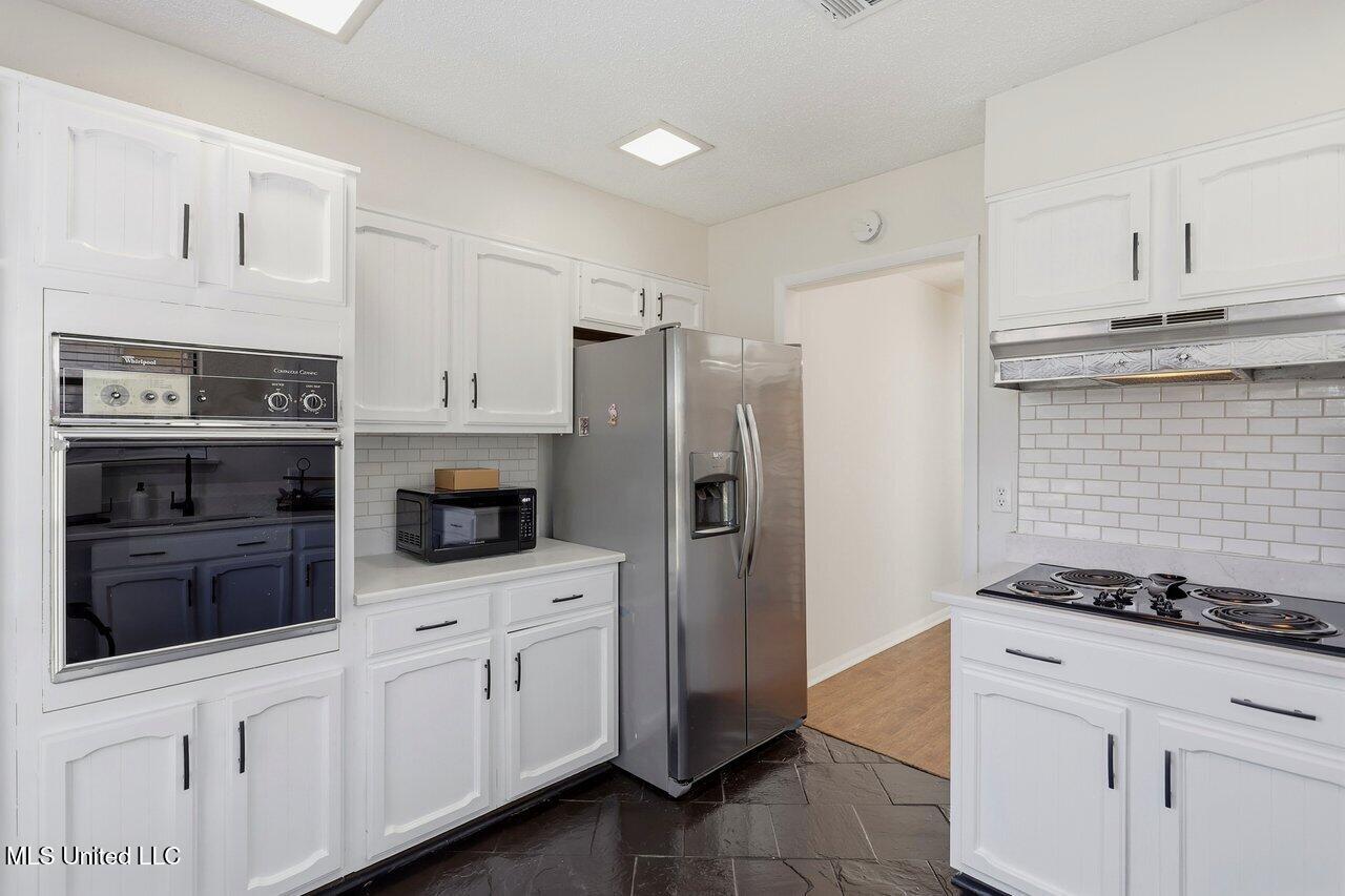 4 Club Oaks Circle Pearl, MS 39208 - Photo 10 of 25 4 Club Oaks Dr Home Tours MS 10