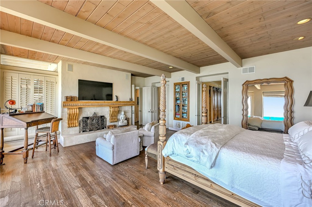 31532 Victoria Point Road Malibu, CA 90265 - Photo 14 of 44