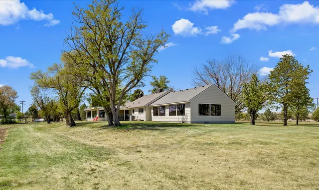 $3,500,000 | 1429 East Cleveland Avenue, Glenns Ferry, ID 83623