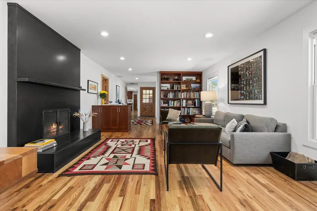 $3,500,000 | 1429 East Cleveland Avenue, Glenns Ferry, ID 83623