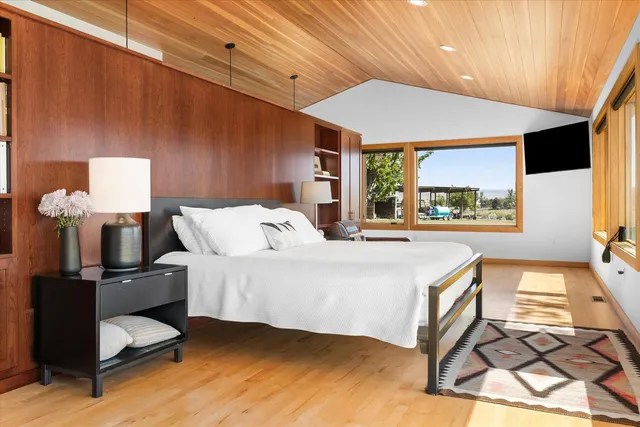 $3,500,000 | 1429 East Cleveland Avenue, Glenns Ferry, ID 83623