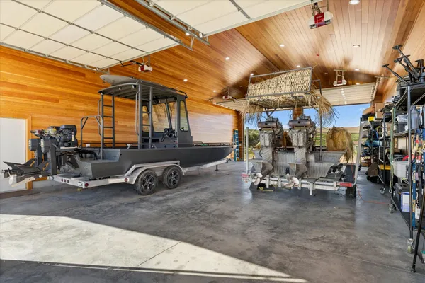 $2,300,000 | 1429 East Cleveland Avenue, Glenns Ferry, ID 83623