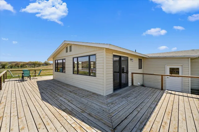 $3,500,000 | 1429 East Cleveland Avenue, Glenns Ferry, ID 83623