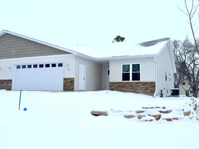 $269,900 | 202 Evergreen Lane, Chilton, WI 53014