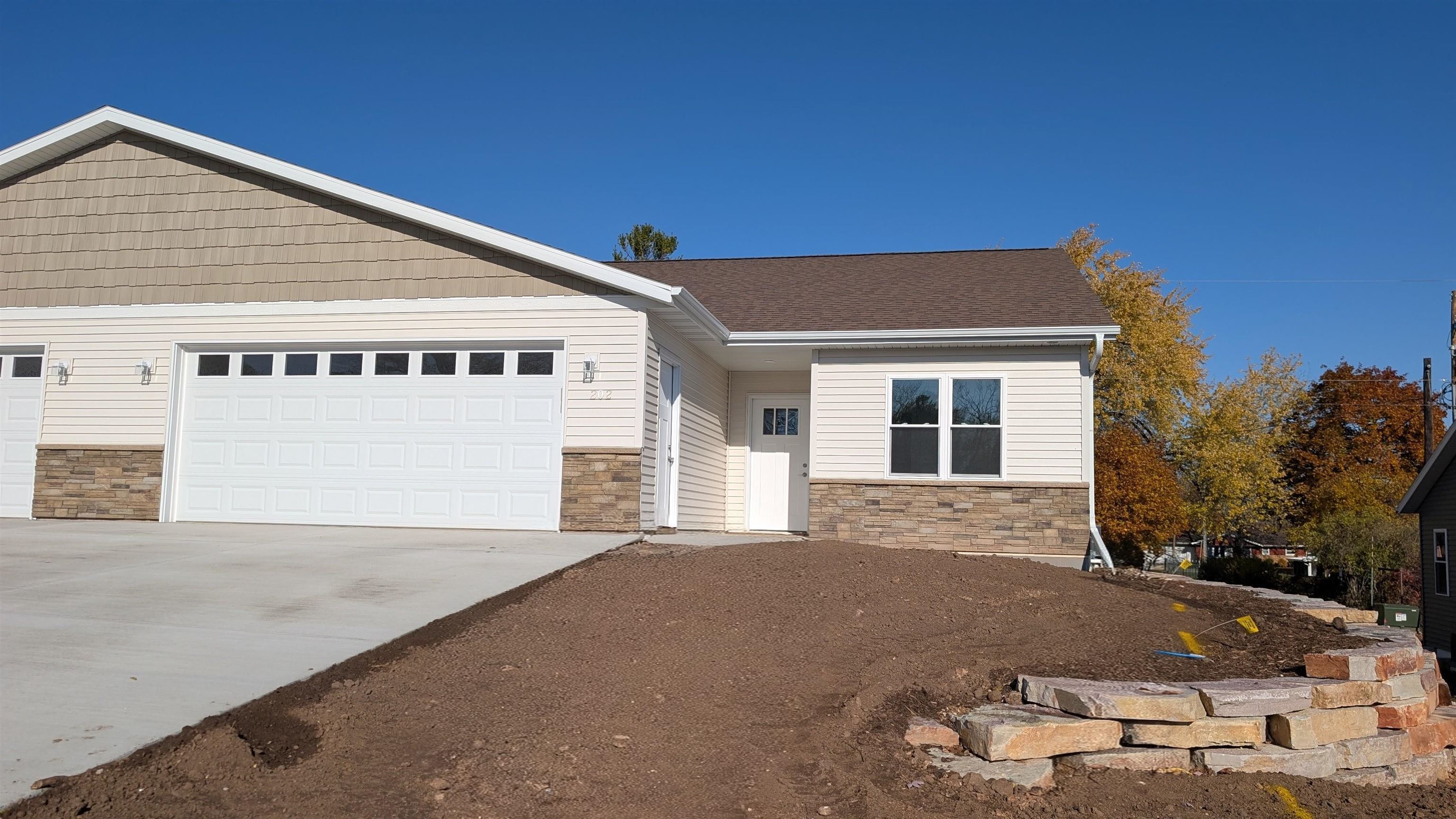 202 Evergreen Lane Chilton, WI 53014 - Photo 2 of 13