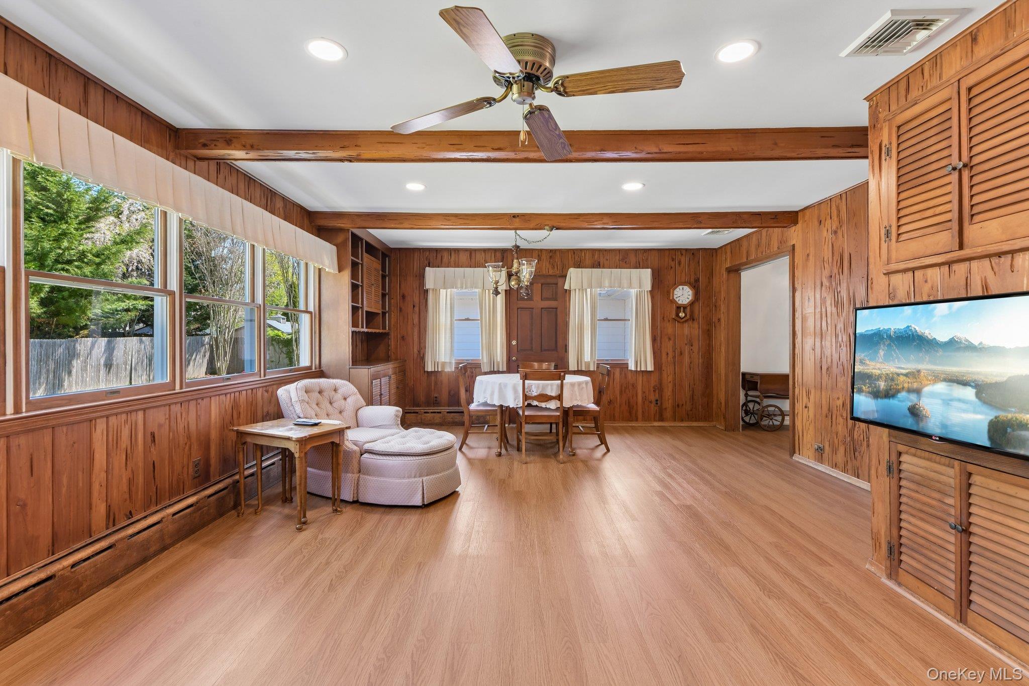39 Shebar Drive Islip, NY 11751 - Photo 16 of 31
