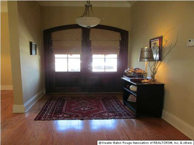 10764 Hillbrook Avenue Baton Rouge, LA 70810 - Photo 3 of 15