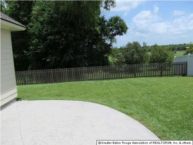 10764 Hillbrook Avenue Baton Rouge, LA 70810 - Photo 5 of 15