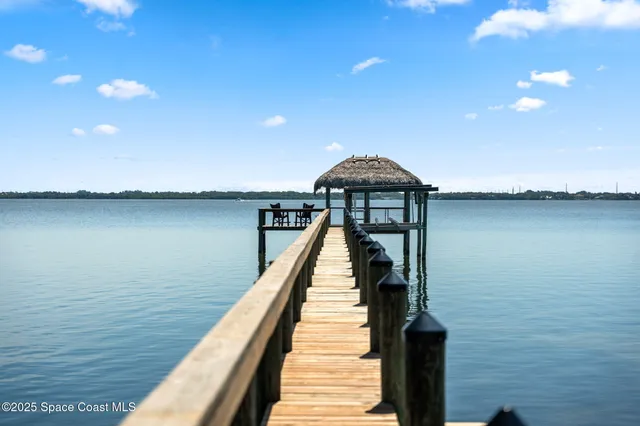$1,675,000 | 3745 Indian River Drive, Cocoa, FL 32926