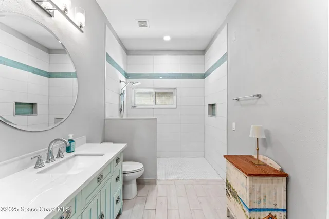 $1,675,000 | 3745 Indian River Drive, Cocoa, FL 32926