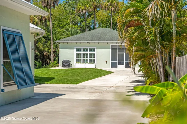 $1,675,000 | 3745 Indian River Drive, Cocoa, FL 32926
