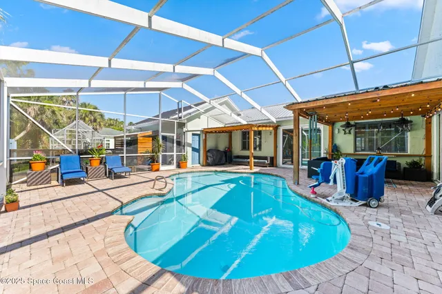 a building outdoor space with patio furniture