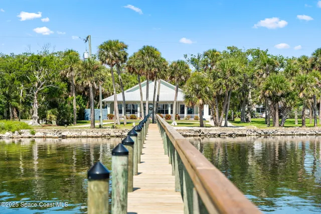 $1,675,000 | 3745 Indian River Drive, Cocoa, FL 32926