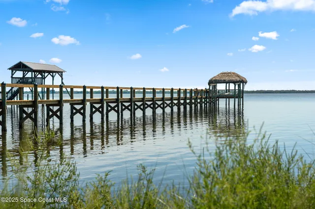 $1,675,000 | 3745 Indian River Drive, Cocoa, FL 32926