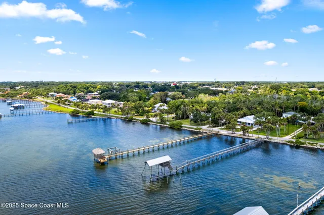$1,675,000 | 3745 Indian River Drive, Cocoa, FL 32926