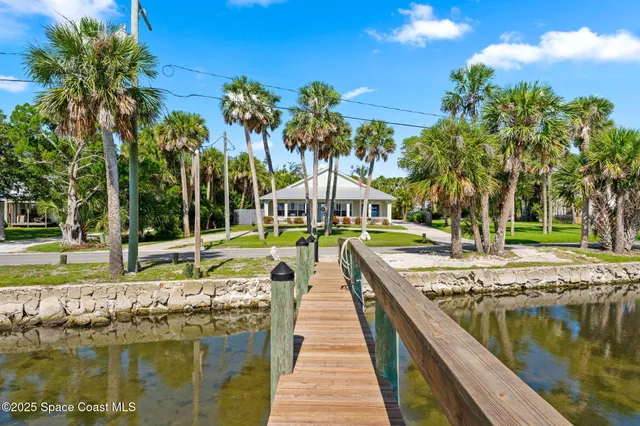 $1,675,000 | 3745 Indian River Drive, Cocoa, FL 32926