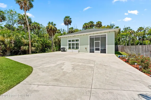 $1,675,000 | 3745 Indian River Drive, Cocoa, FL 32926