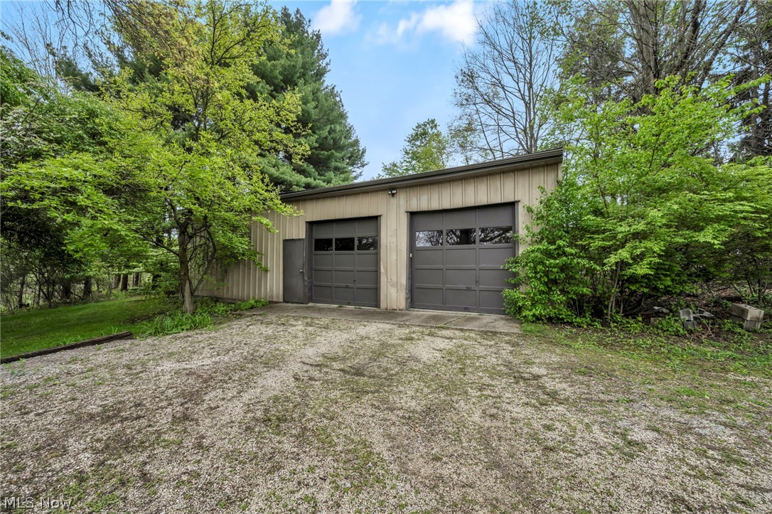 8683 Kennard Road Lodi, OH 44254 - Photo 32 of 42 OUT BUILDING / GARAGE