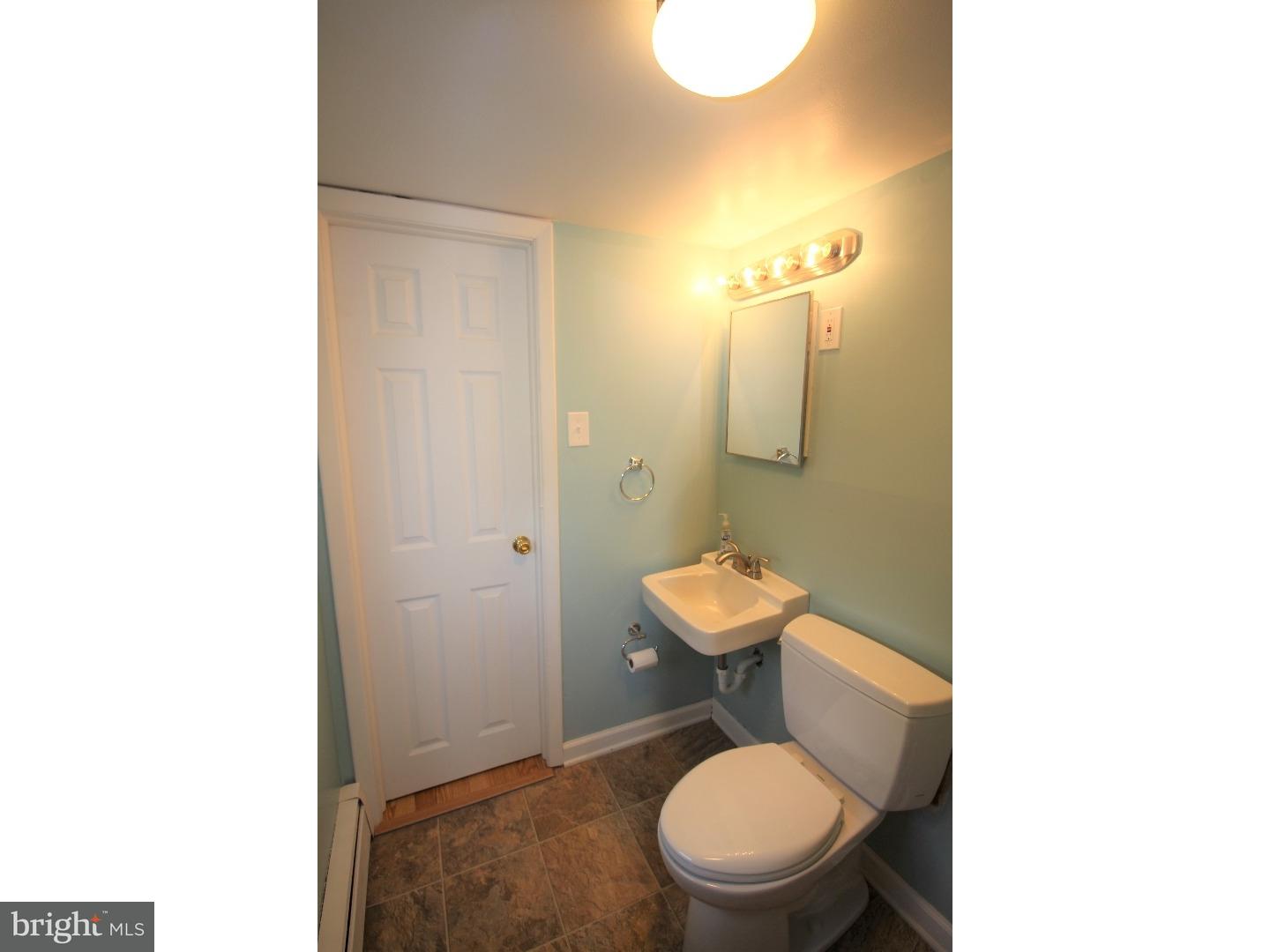 227 Rumpf Avenue Penndel, PA 19047 - Photo 23 of 25 Bathroom