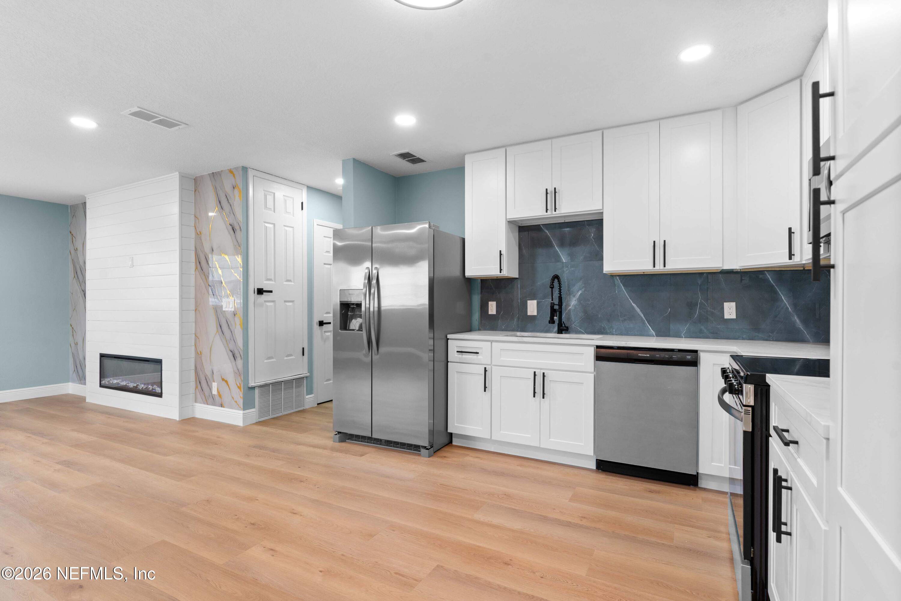 159 Capella Road Orange Park, FL 32073 - Photo 12 of 30 159 Capella Rd-12