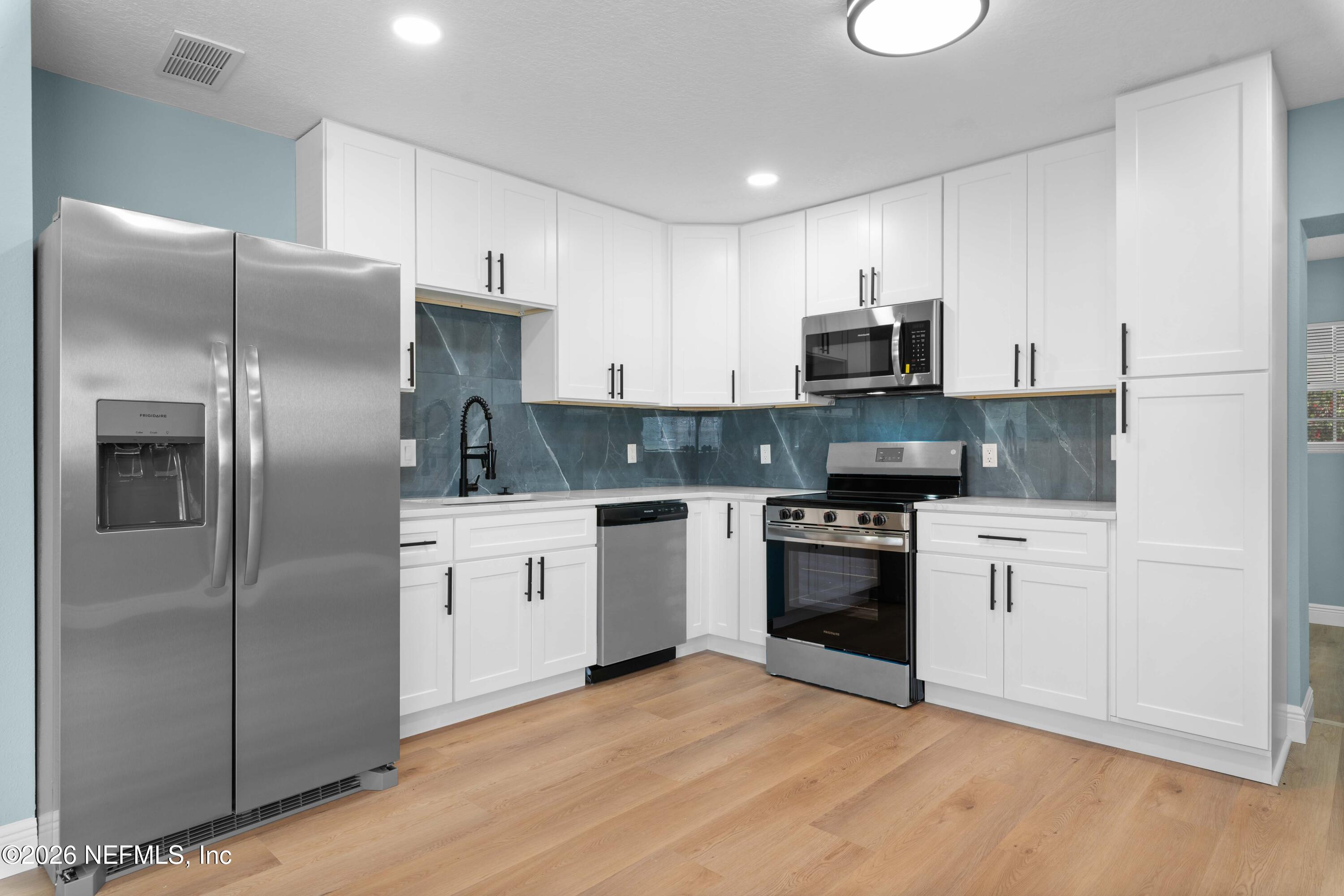 159 Capella Road Orange Park, FL 32073 - Photo 13 of 30 159 Capella Rd-13